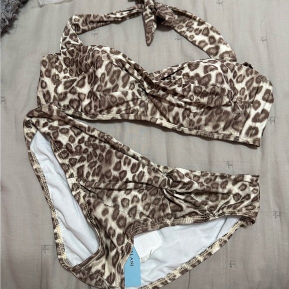 Antonio Melani Leopard Print Blouse - Picture 1 of 4